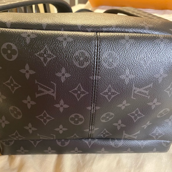 ‼️NOT for SALE‼️Louis Vuitton Discovery PM backpack 🌸 beautiful w/ receipt - Picture 12 of 16